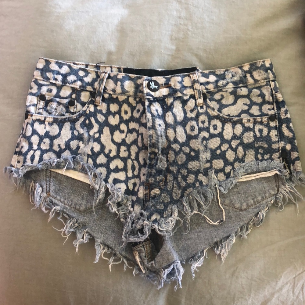 One Teaspoon Shorts